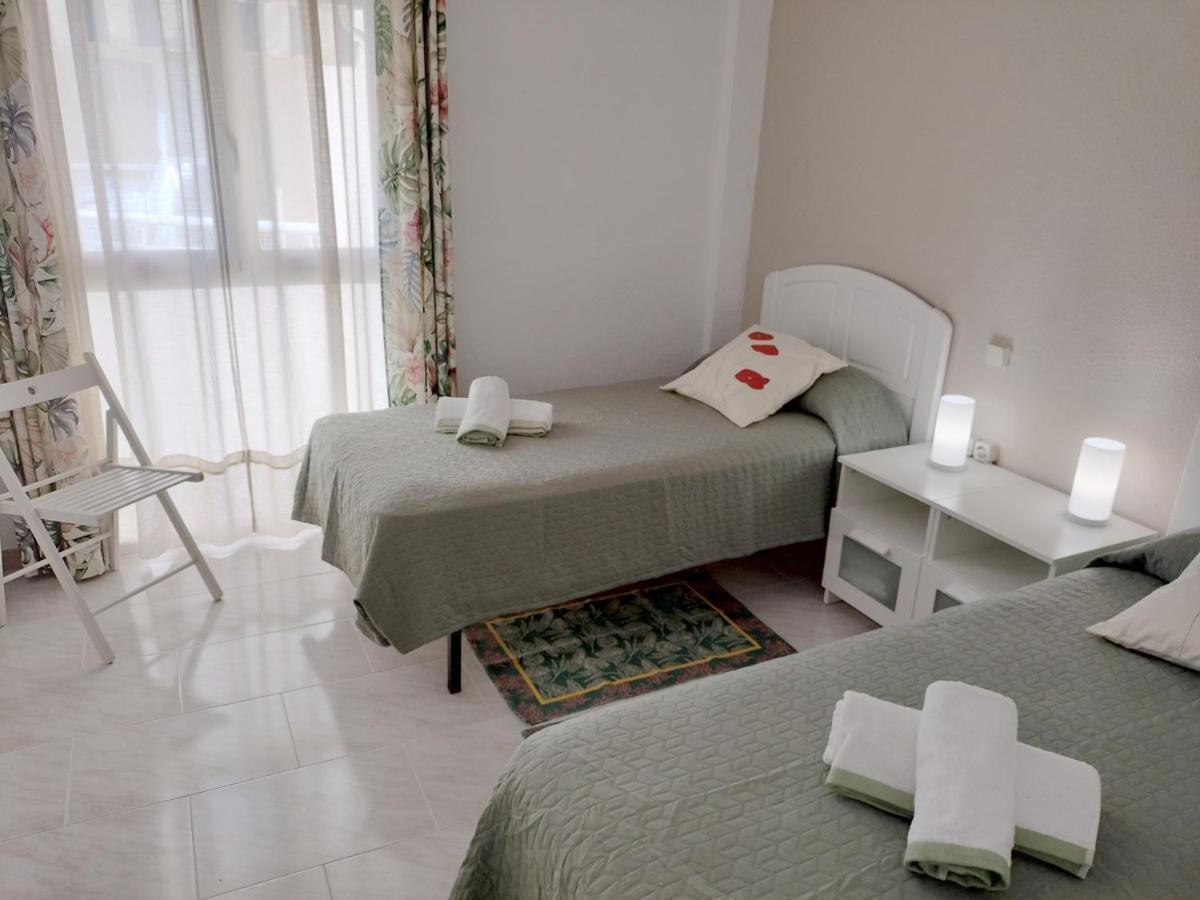 Cambrils Beach Apartment ภายนอก รูปภาพ