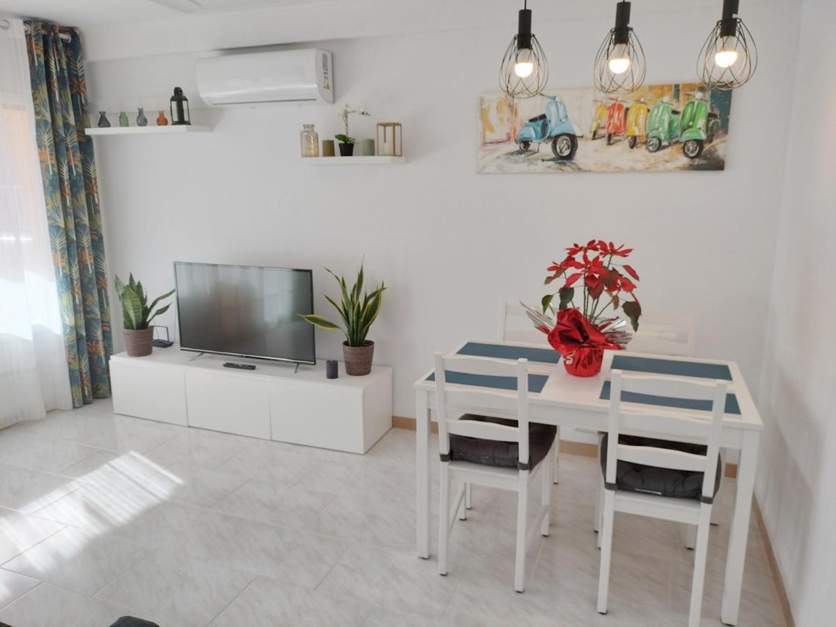 Cambrils Beach Apartment ภายนอก รูปภาพ